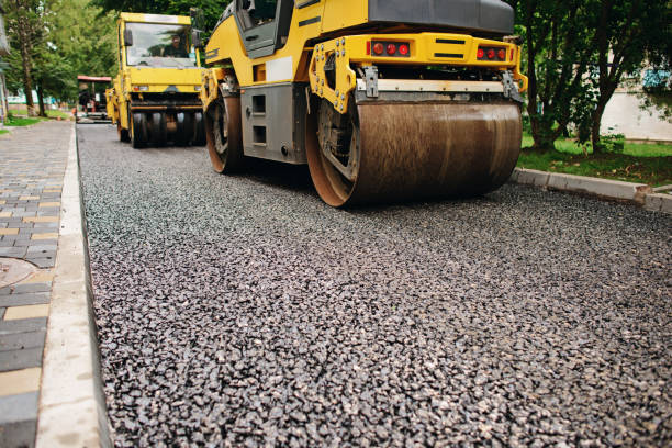 Best Professional Driveway Pavers  in Frostproof, FL